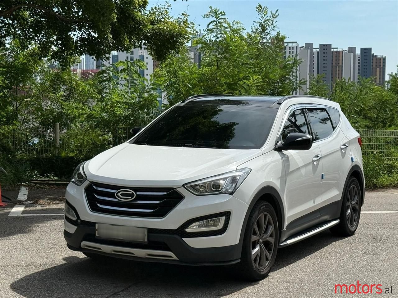 2013' Hyundai Santa Fe photo #1