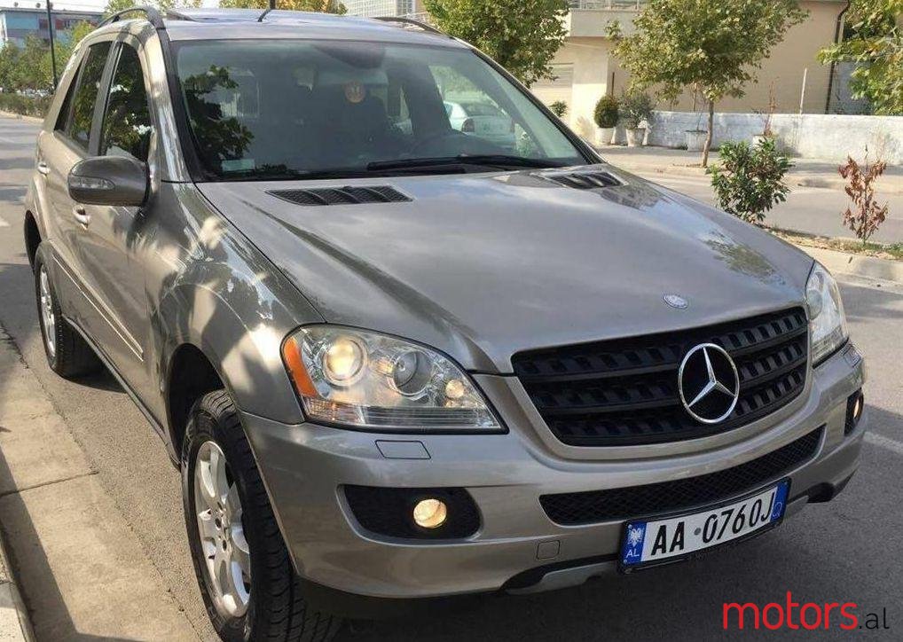 2007' Mercedes-Benz ML 350 photo #2