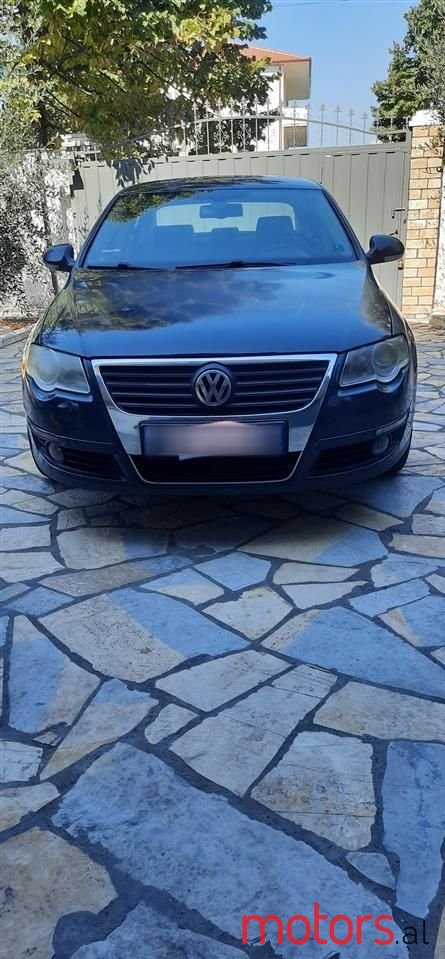 2006' Volkswagen Passat photo #4