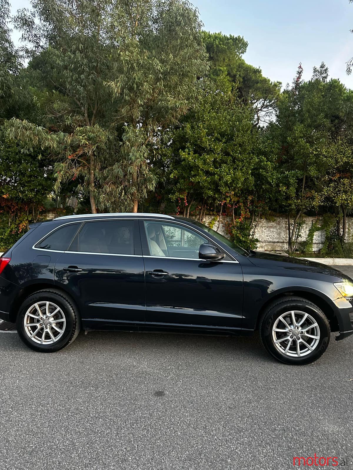 2012' Audi Q5 photo #6
