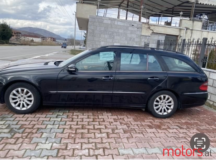 2006' Mercedes-Benz 220 photo #4