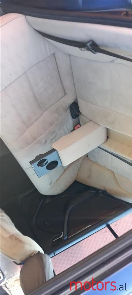 2000' Mercedes-Benz 200 photo #5