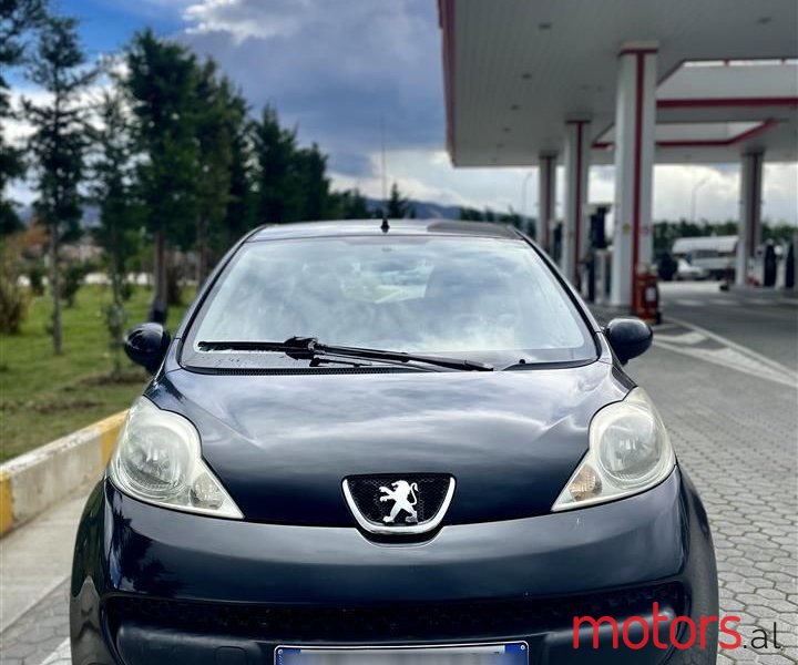 2008' Peugeot 107 photo #4