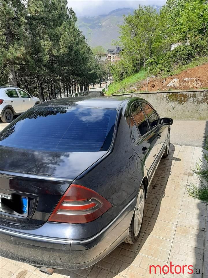 2001' Mercedes-Benz C 220 photo #3