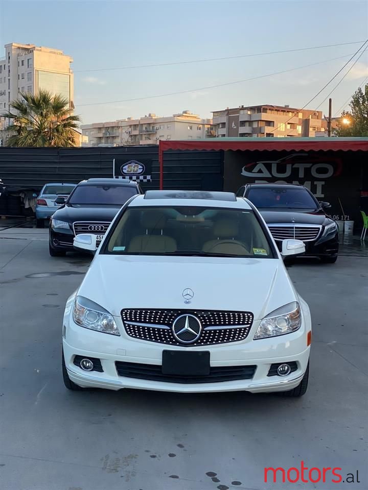 2008' Mercedes-Benz C 300 photo #6