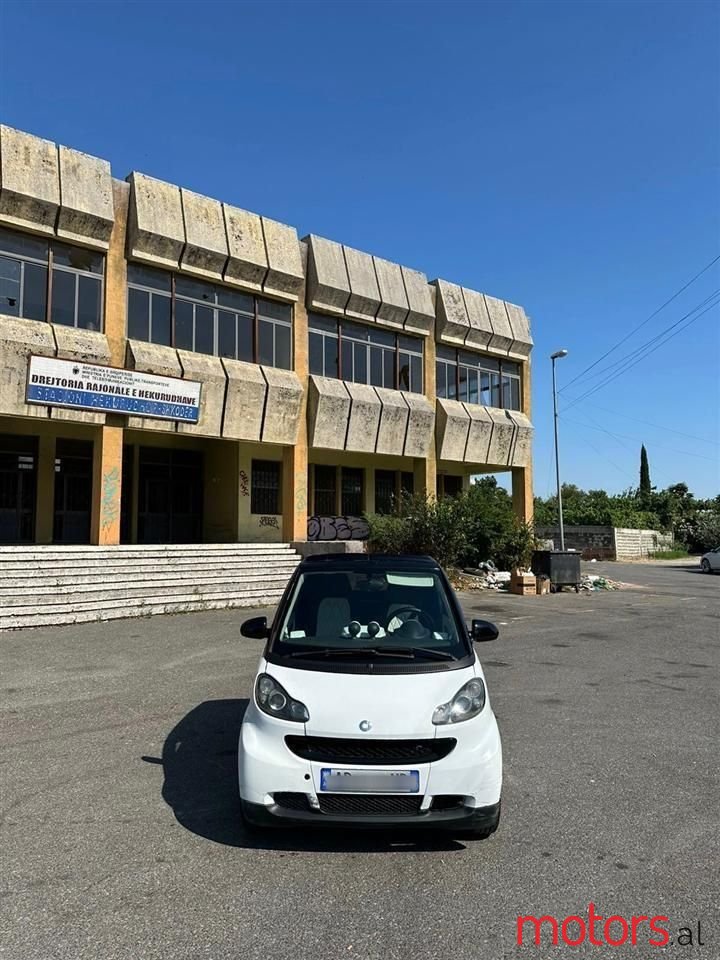 2010' Smart Fortwo photo #2