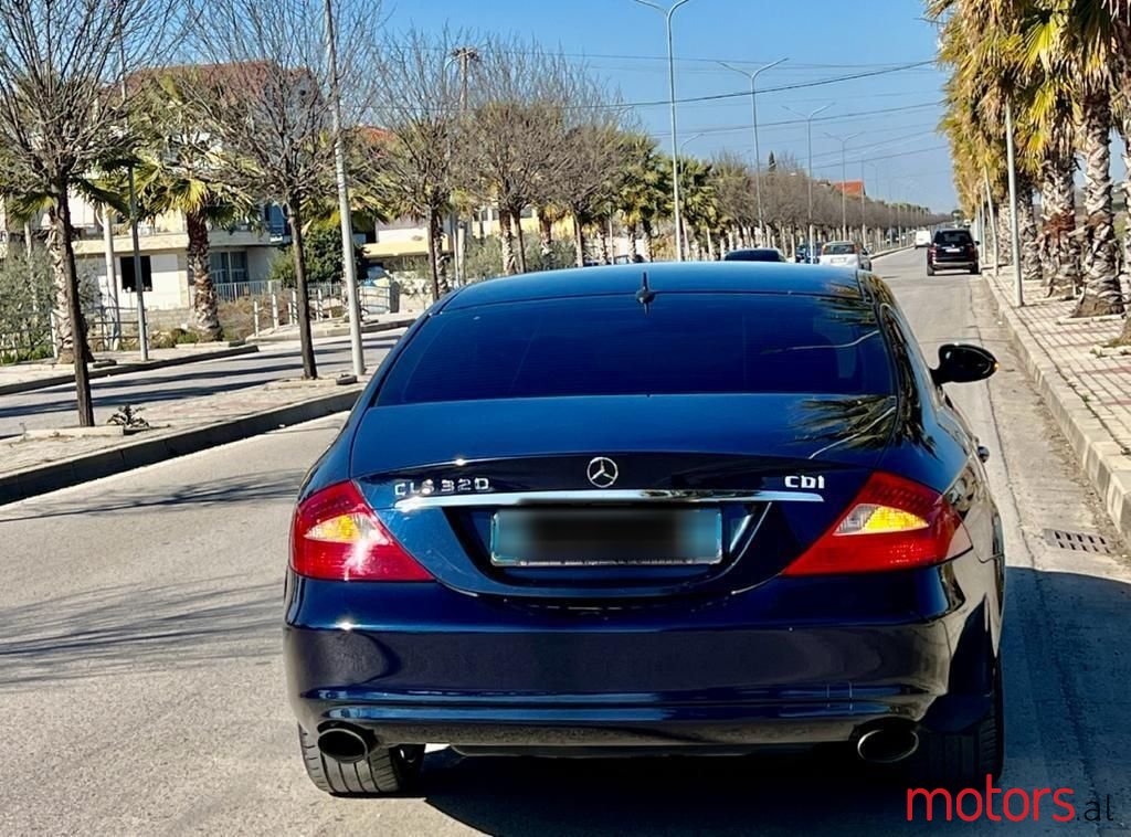 2005' Mercedes-Benz CLS 320 photo #6