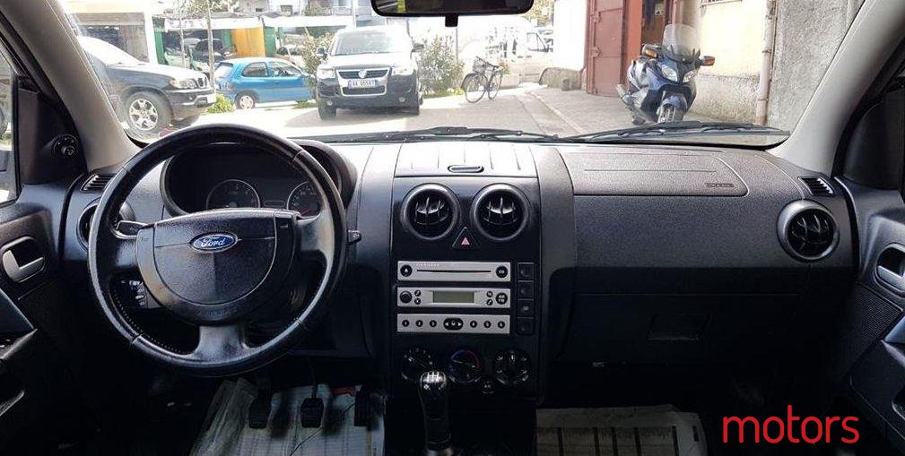 2005' Ford Fusion photo #1