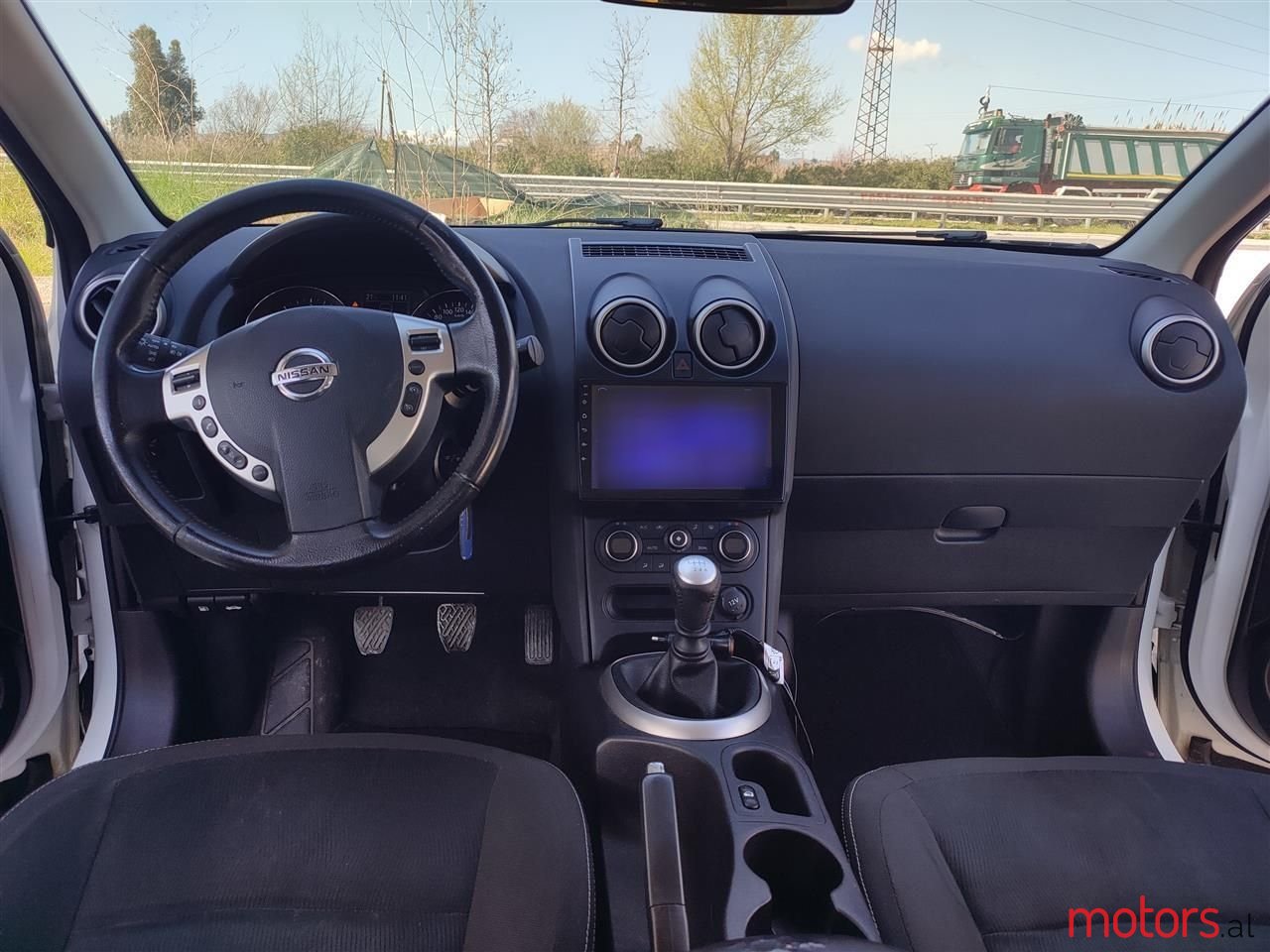 2011' Nissan Qashqai photo #5