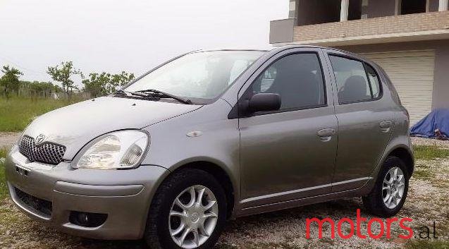 2003' Toyota Yaris photo #3
