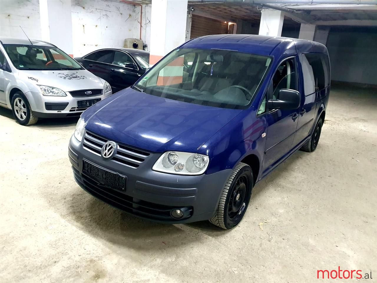 2009' Volkswagen Caddy photo #5