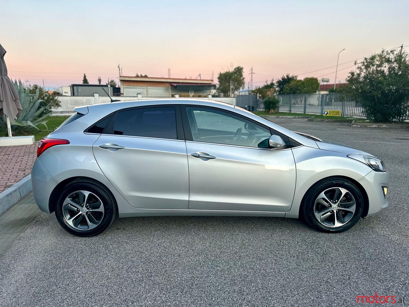 2015' Hyundai i30 photo #2