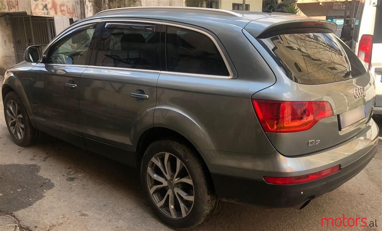 2007' Audi Q7 photo #6