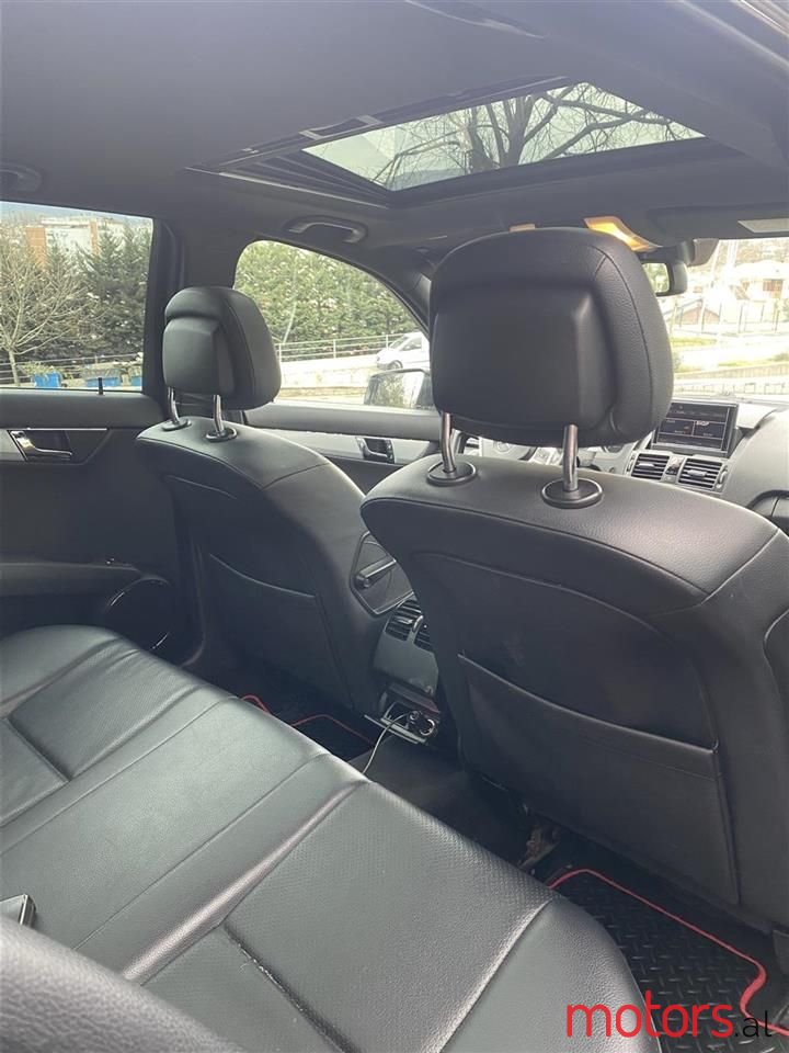 2009' Mercedes-Benz 230 photo #5