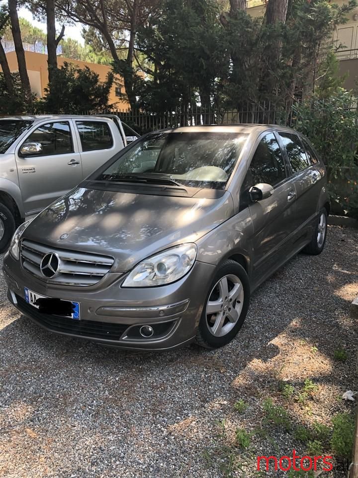 2006' Mercedes-Benz B 200 photo #1