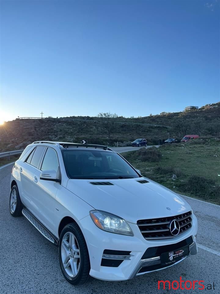 2012' Mercedes-Benz ML 350 photo #3