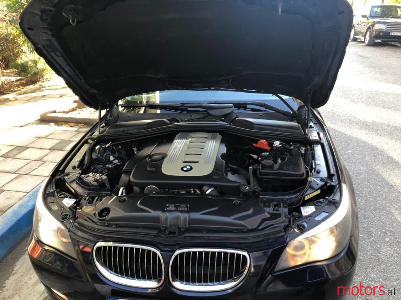 2008' BMW 325 photo #3