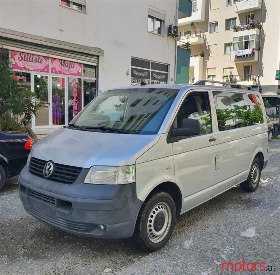 2008' Volkswagen T5 Transporter photo #1