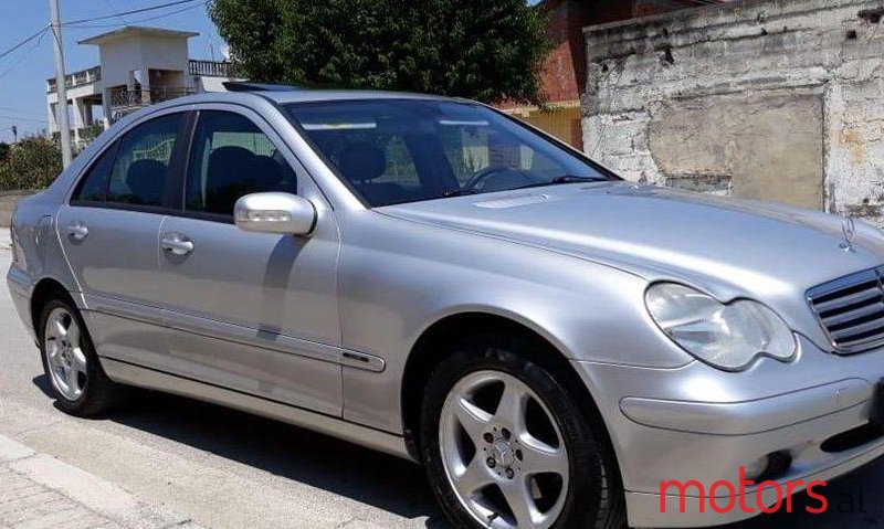 2002' Mercedes-Benz C 200 photo #2