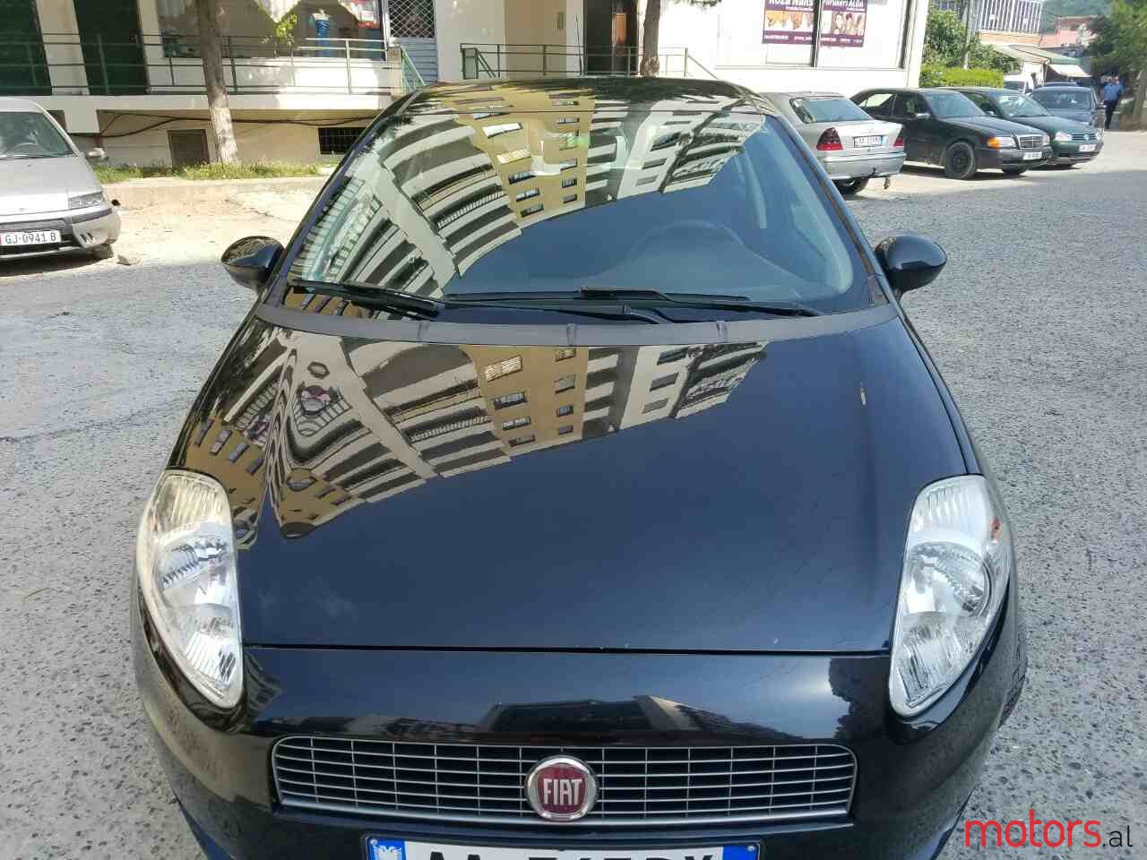 2008' Fiat Punto photo #4