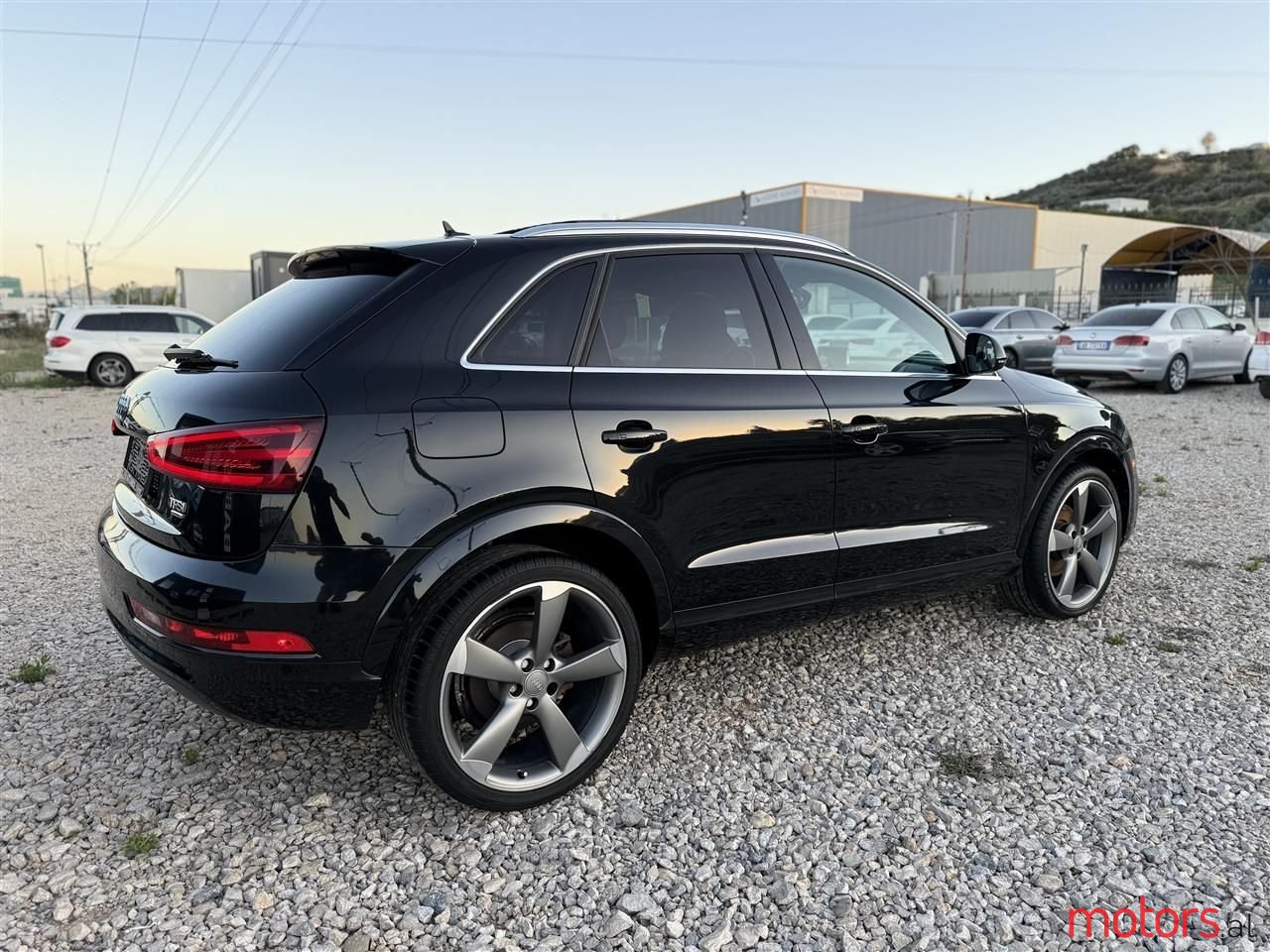 2015' Audi Q3 photo #2