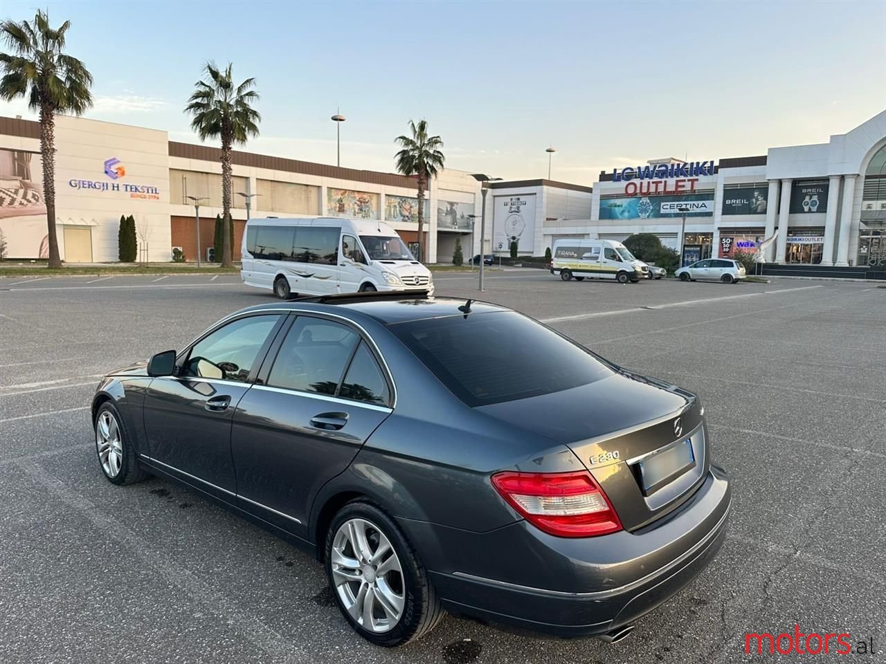 2009' Mercedes-Benz C 230 photo #5
