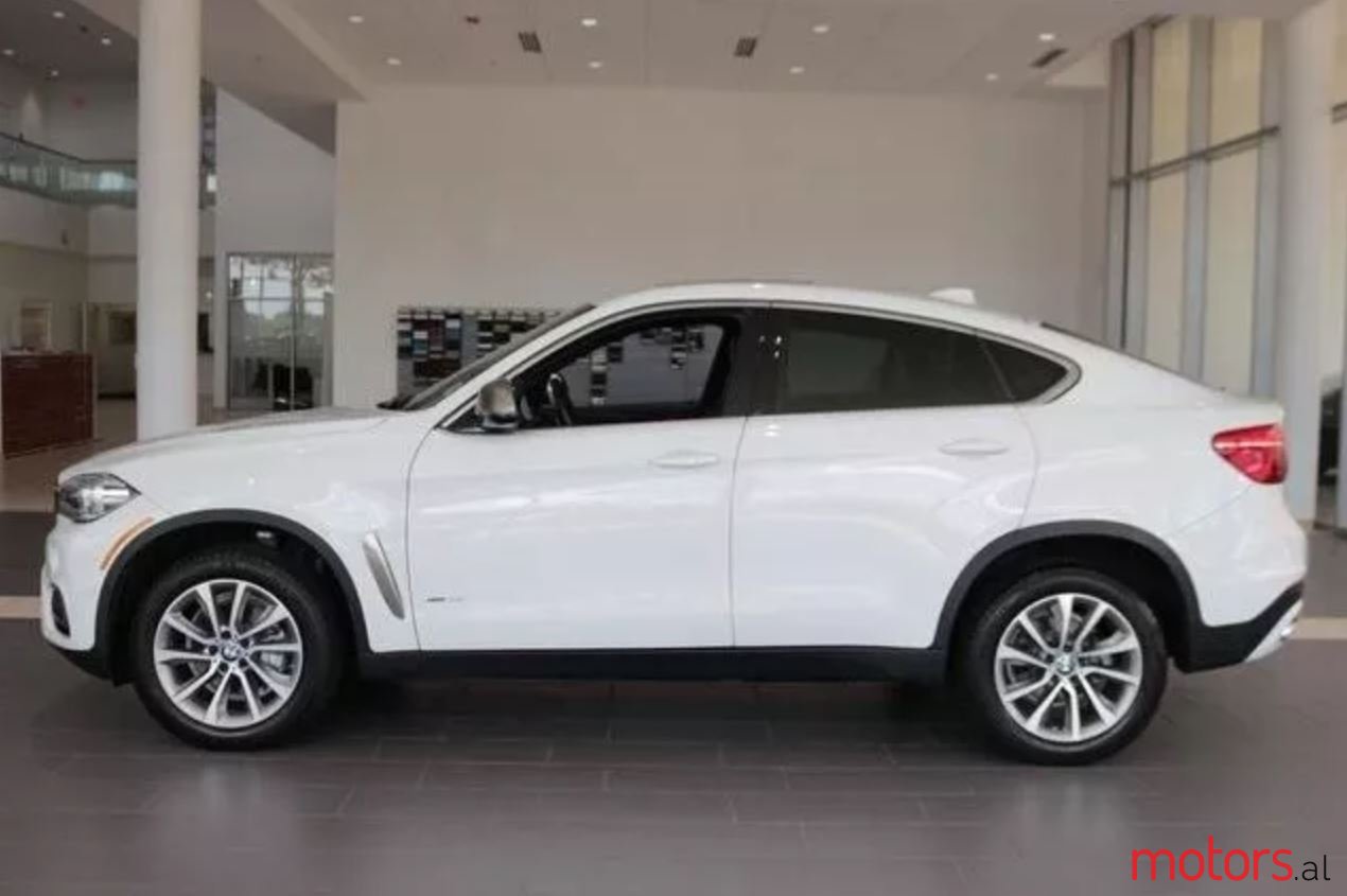 2019' BMW X6 photo #2