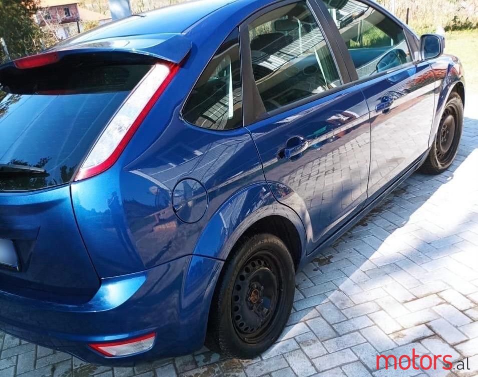 2009' Ford Focus photo #3