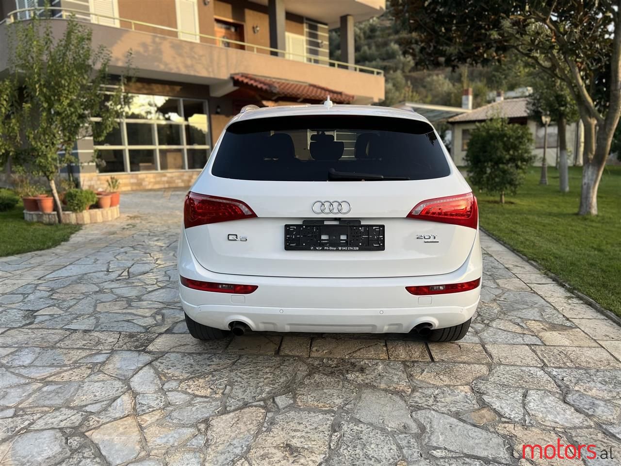 2011' Audi Q5 photo #4