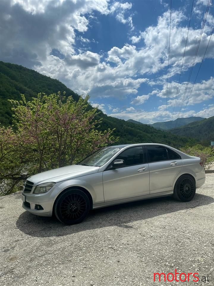 2008' Mercedes-Benz C 220 photo #6