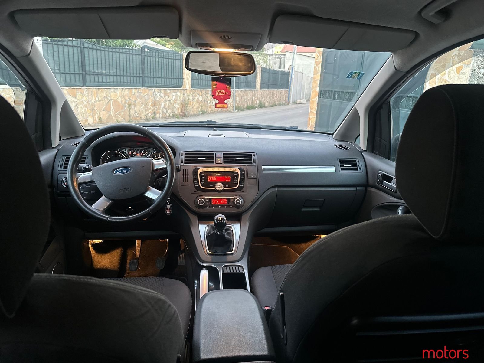 2009' Ford C-MAX photo #2
