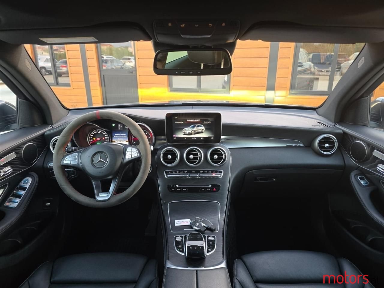 2016' Mercedes-Benz GLC 220 photo #6