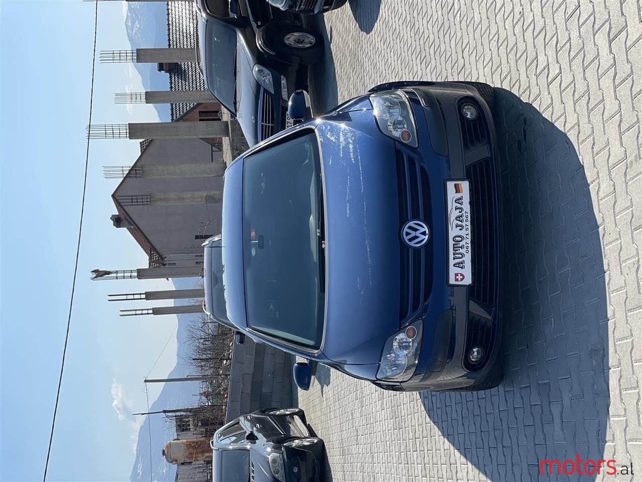 2005' Volkswagen Golf photo #4