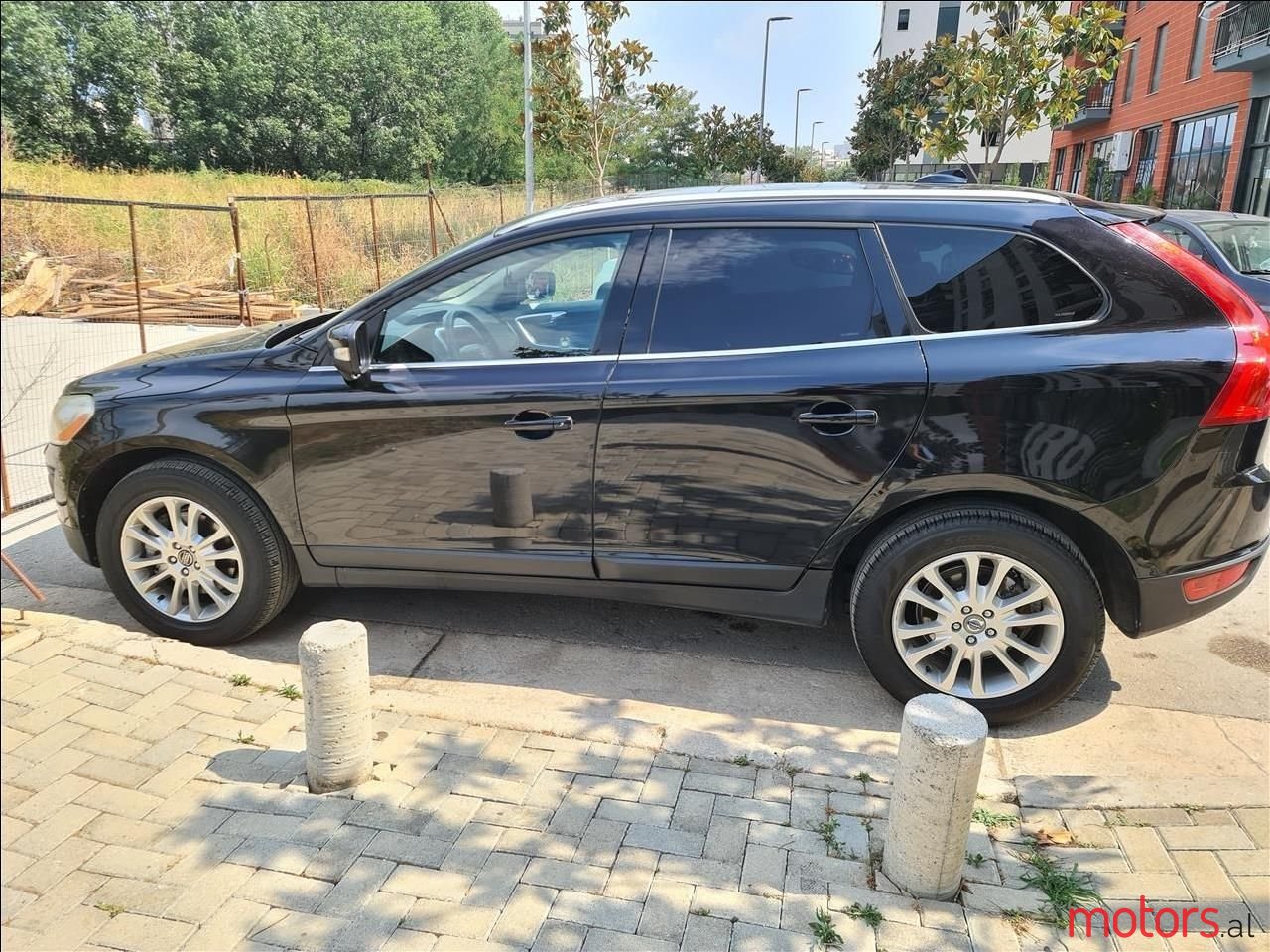 2010' Volvo Xc 60 photo #1