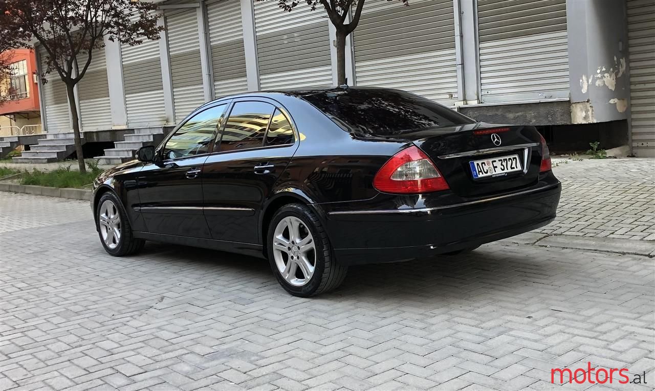2007' Mercedes-Benz E 230 photo #5