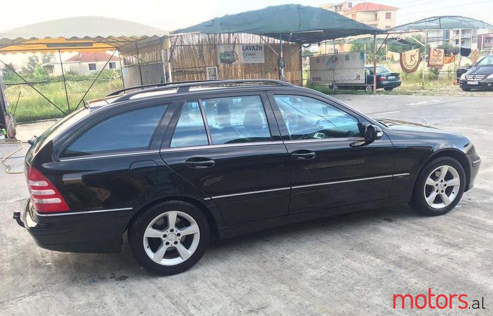 2005' Mercedes-Benz C 220 photo #1