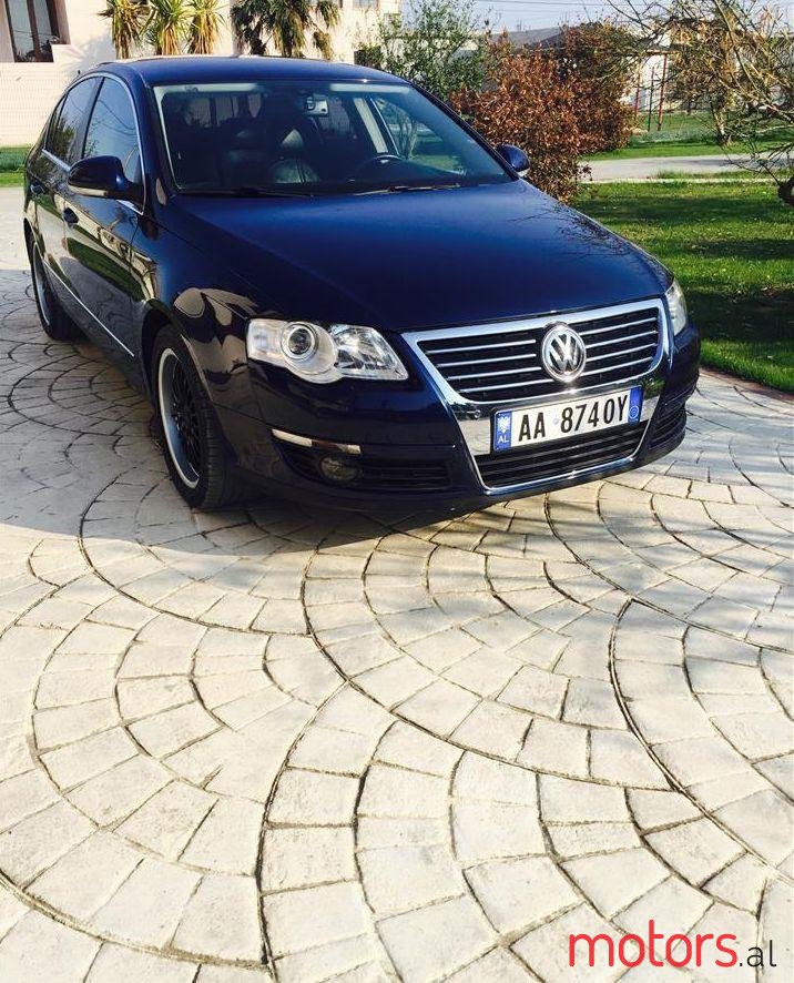 2007' Volkswagen Passat photo #1