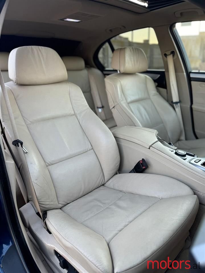 2008' BMW 535 photo #3