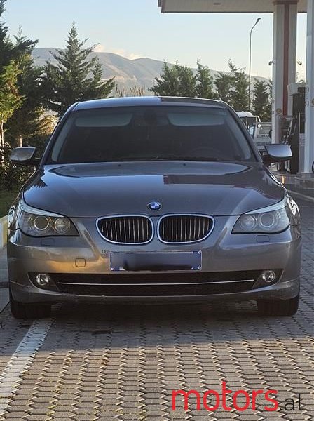 2007' BMW 530 photo #1