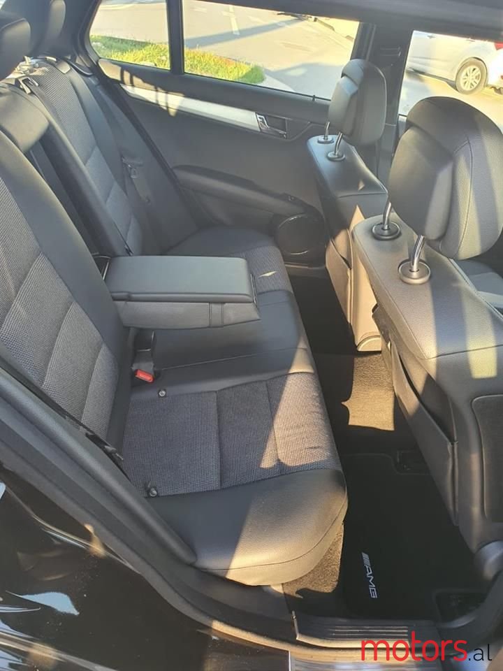 2009' Mercedes-Benz C 220 photo #6