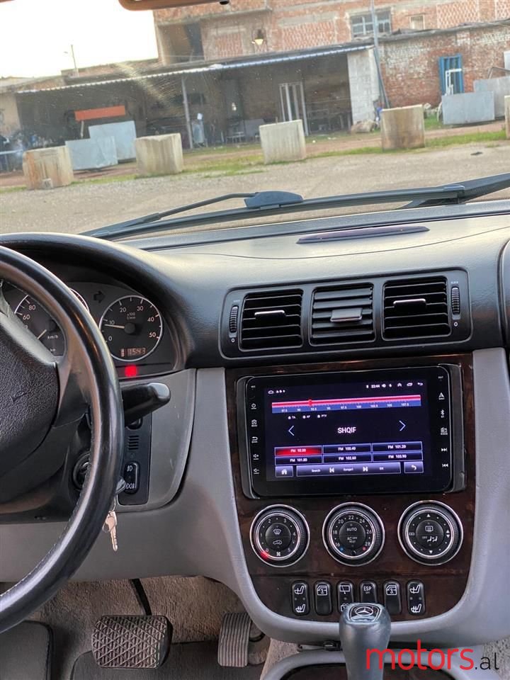 2004' Mercedes-Benz ML 270 photo #4