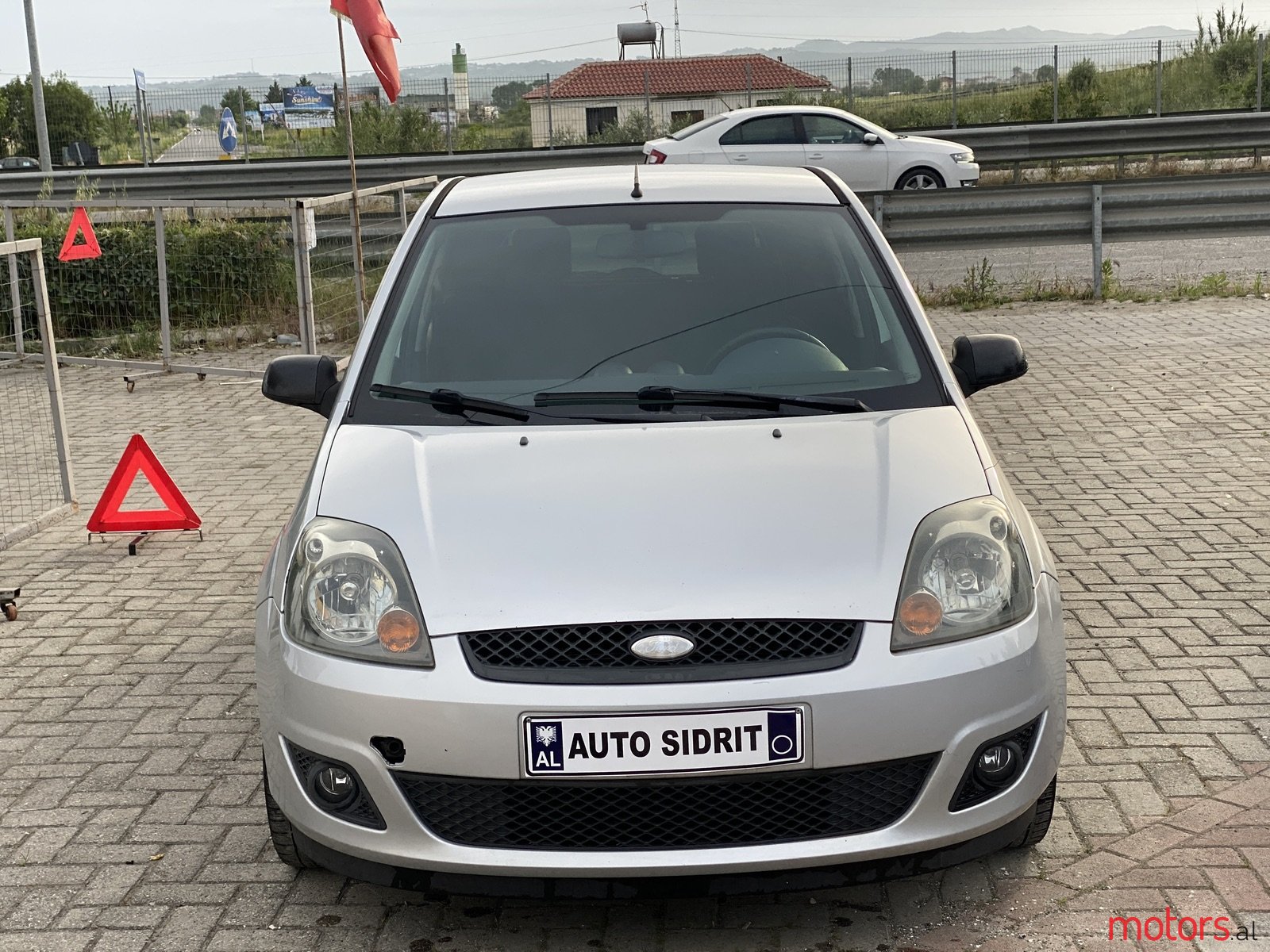 2006' Ford Fiesta photo #1