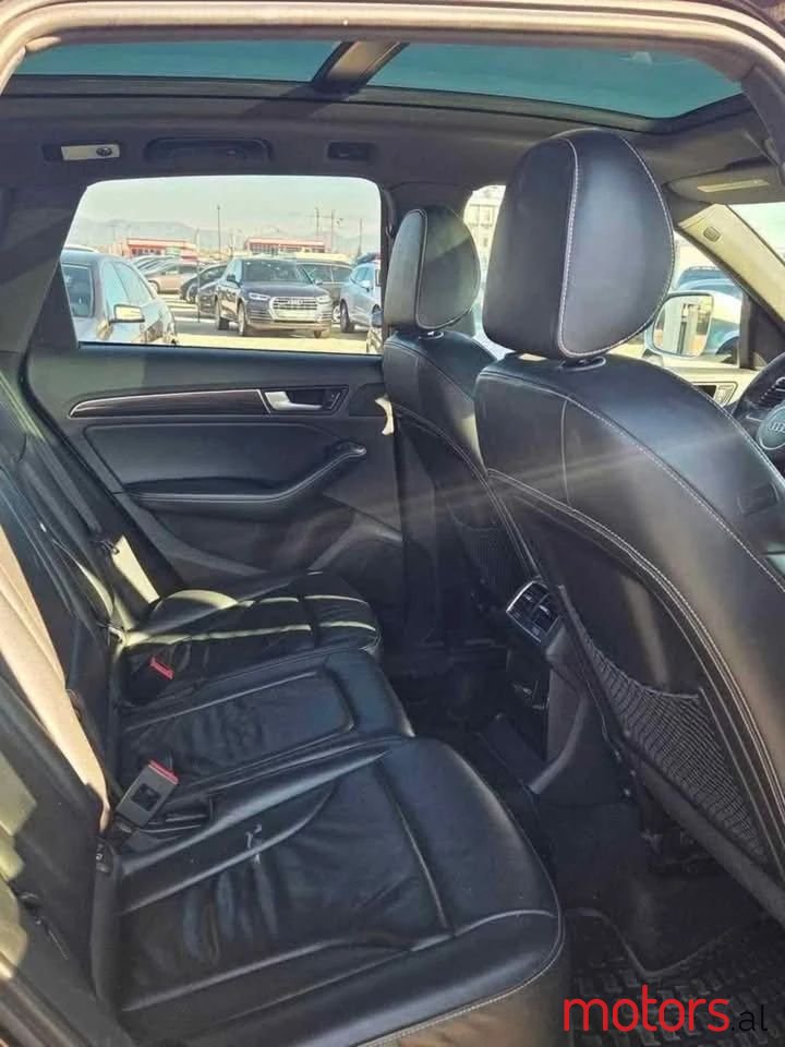 2014' Audi SQ5 photo #4