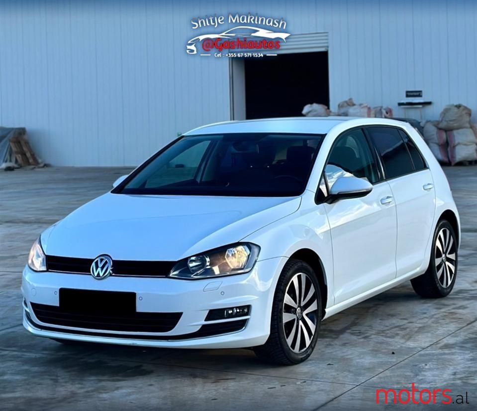 2014' Volkswagen Golf photo #3