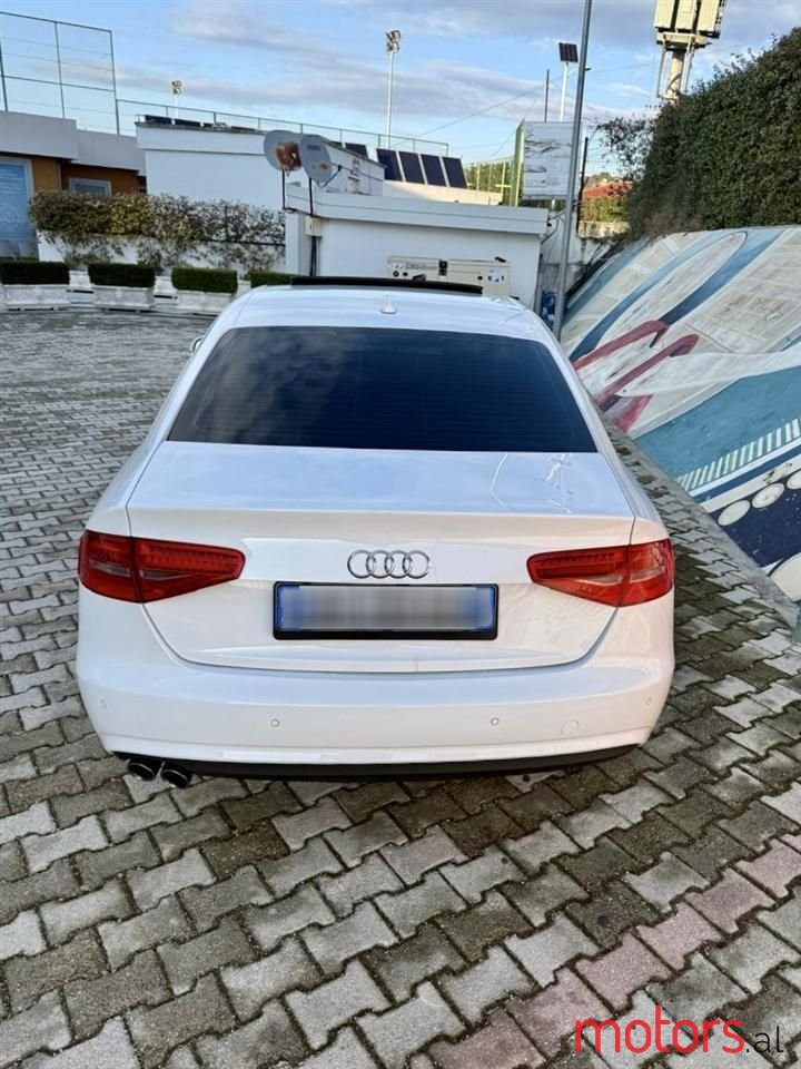 2013' Audi A4 photo #5