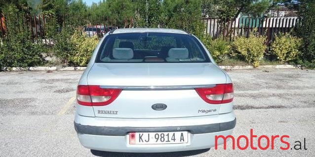 2000' Renault Megane photo #1