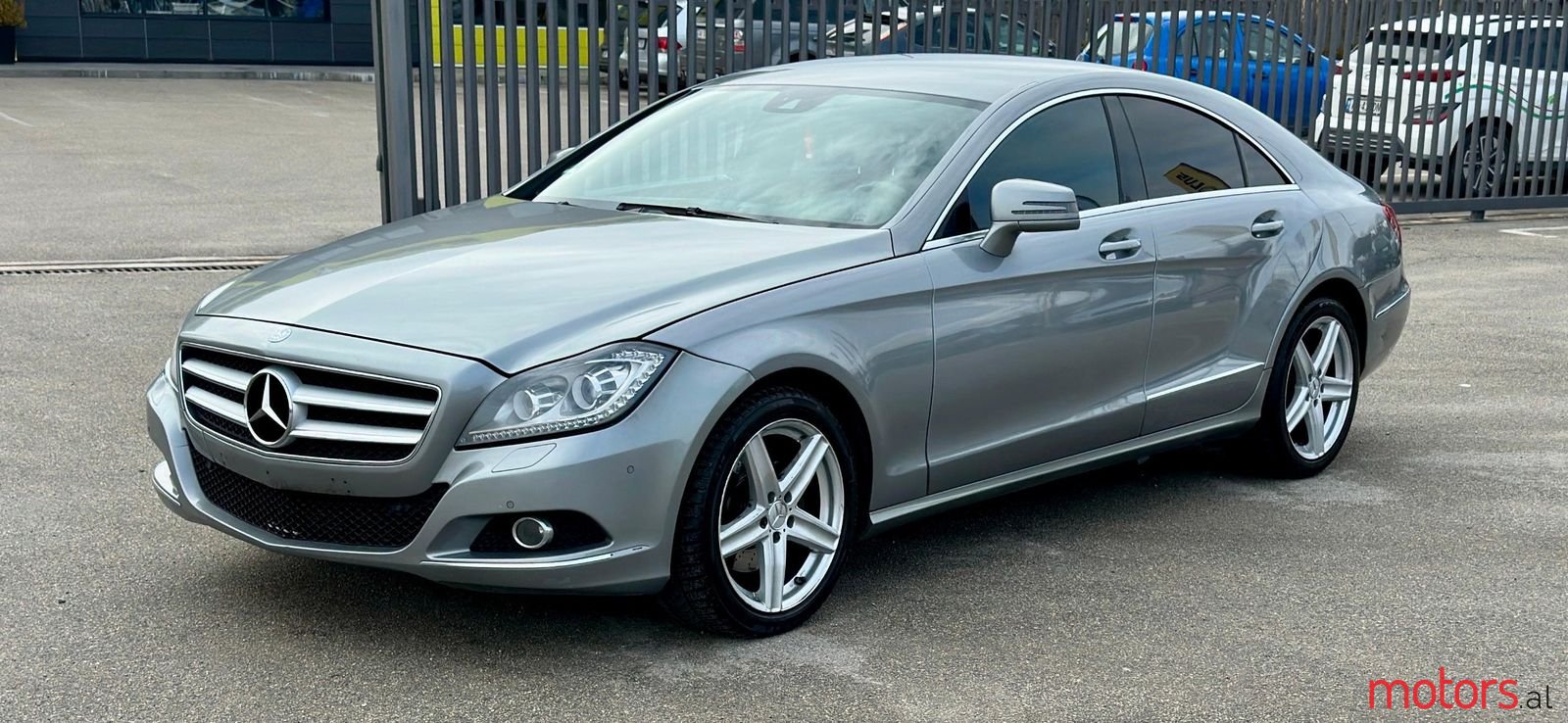 2011' Mercedes-Benz CLS 350 photo #3