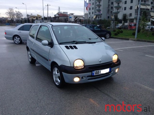 2002' Renault Twingo photo #1