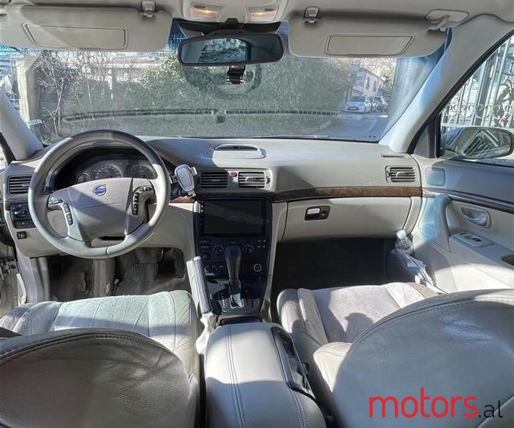 2004' Volvo S80 photo #3