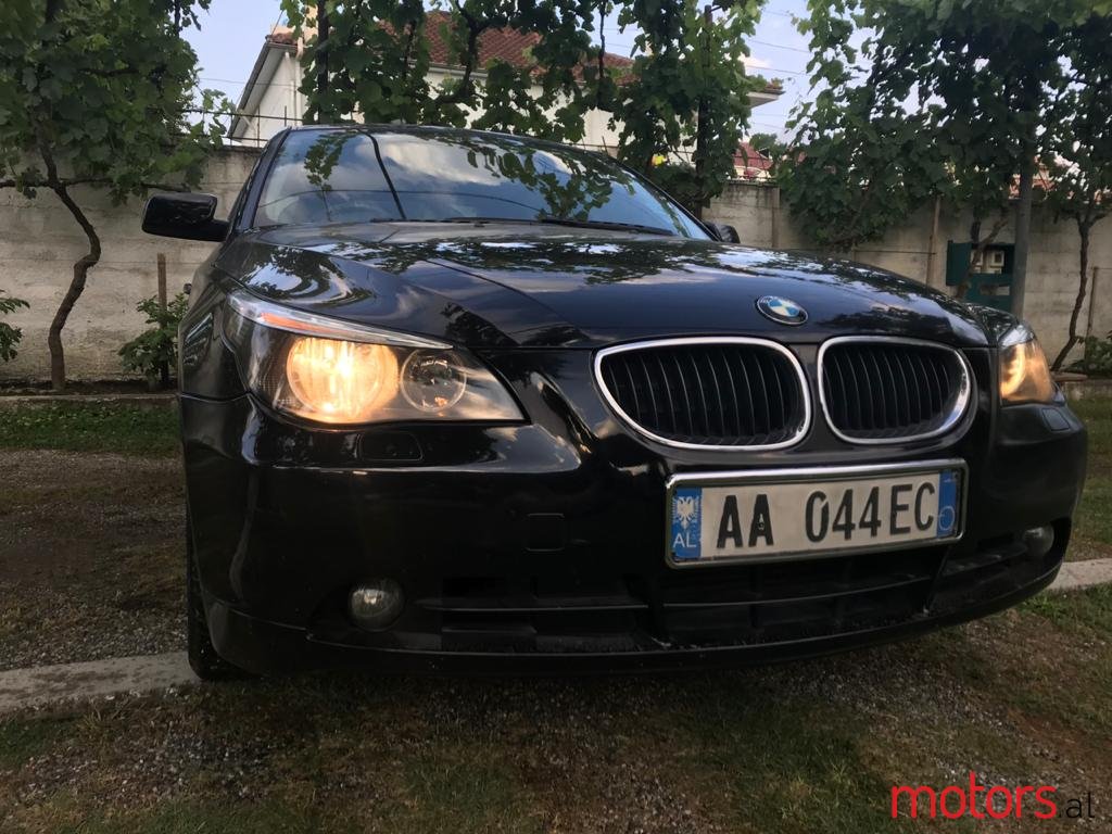 2004' BMW 5 Series photo #6